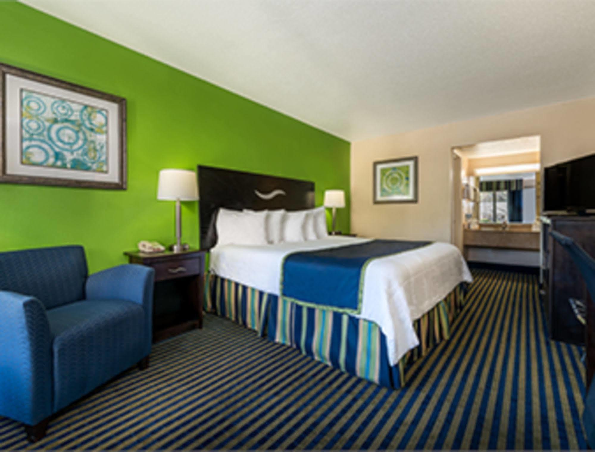 Days Inn By Wyndham Richmond Hill/Savannah Esterno foto